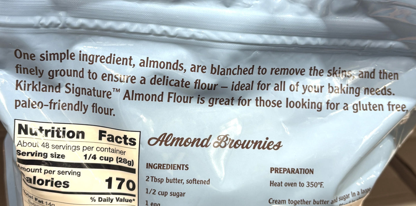 Kirkland Signature Almond Flour (1.36kg / 3 lbs)